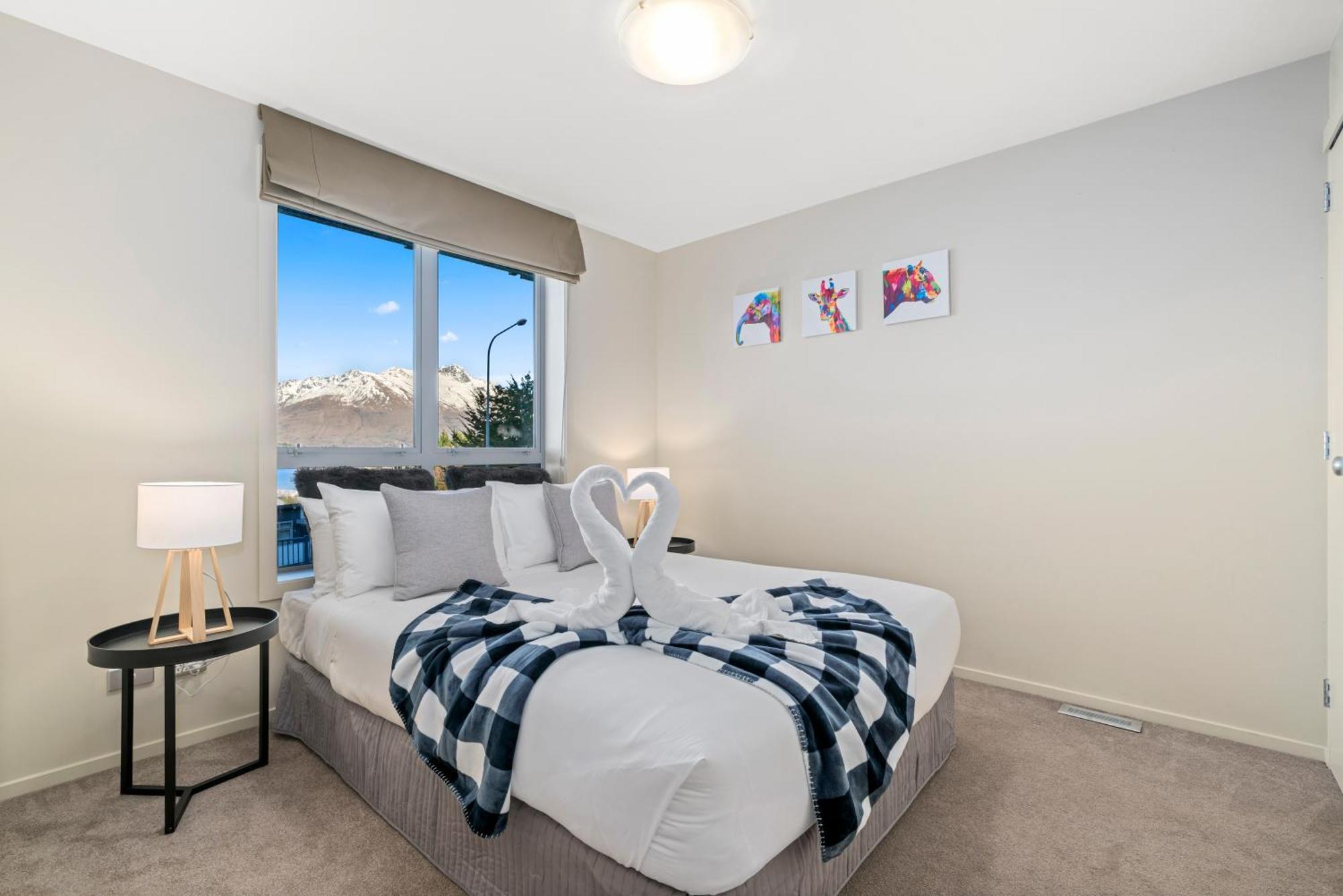 2-Bedroom Apartment With Lake & Mountain View - Beechwood Queenstown Eksteriør billede
