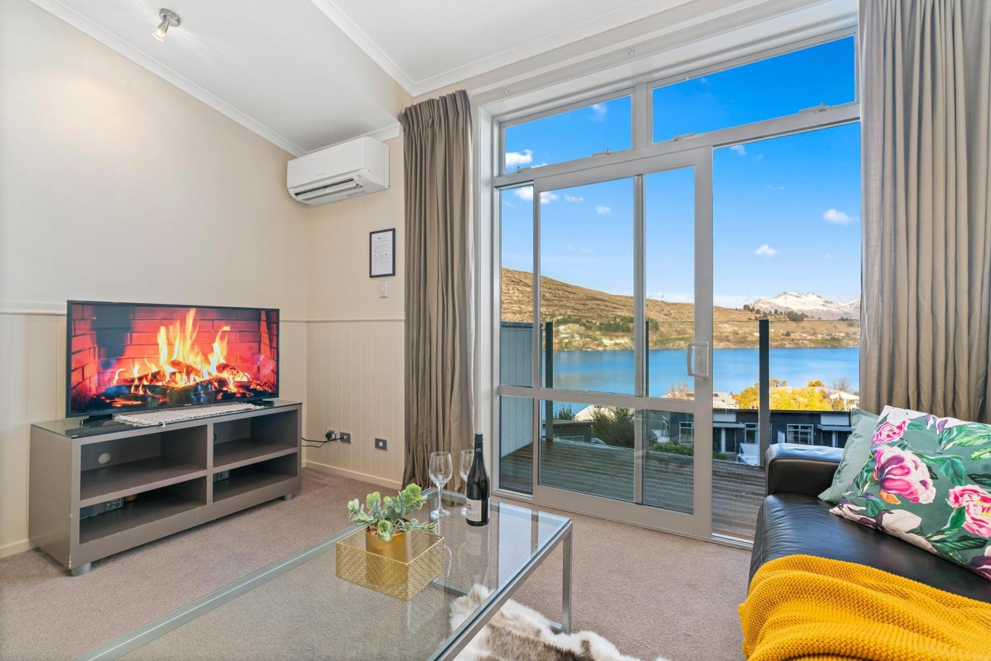 2-Bedroom Apartment With Lake & Mountain View - Beechwood Queenstown Eksteriør billede